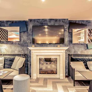 **** Отель Mercure Arc De Triomphe Etoile Франция