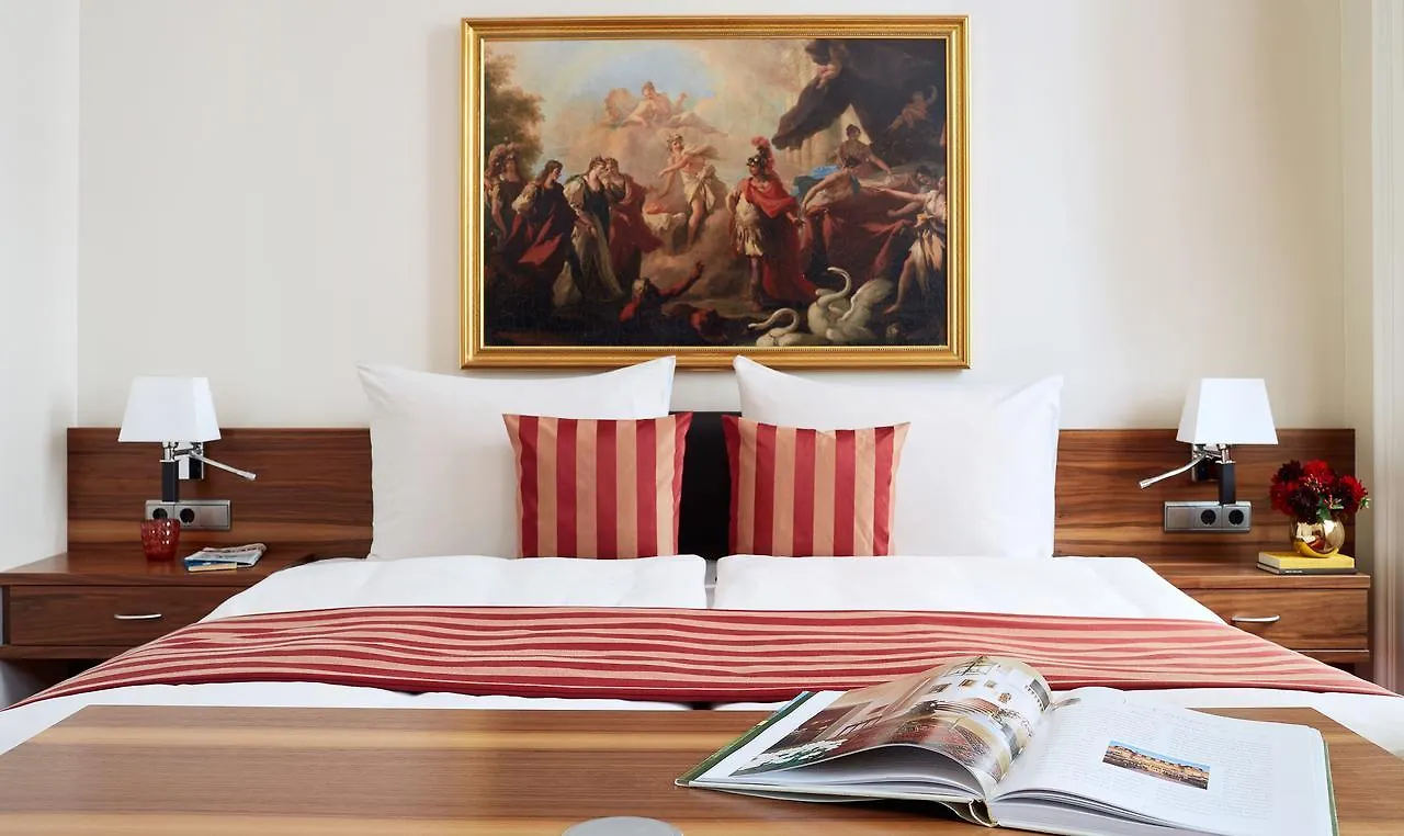 Living Hotel An Der Oper Vienna 4*,  Austria