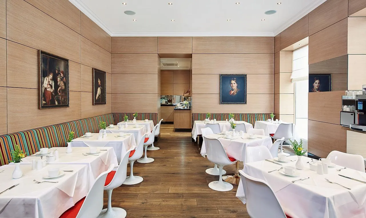 Living Hotel An Der Oper Vienna 4*,  Austria