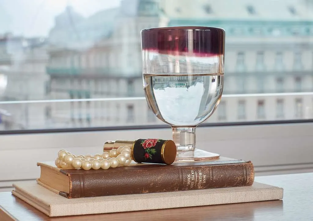 Living Hotel An Der Oper Vienna 4*,  Austria