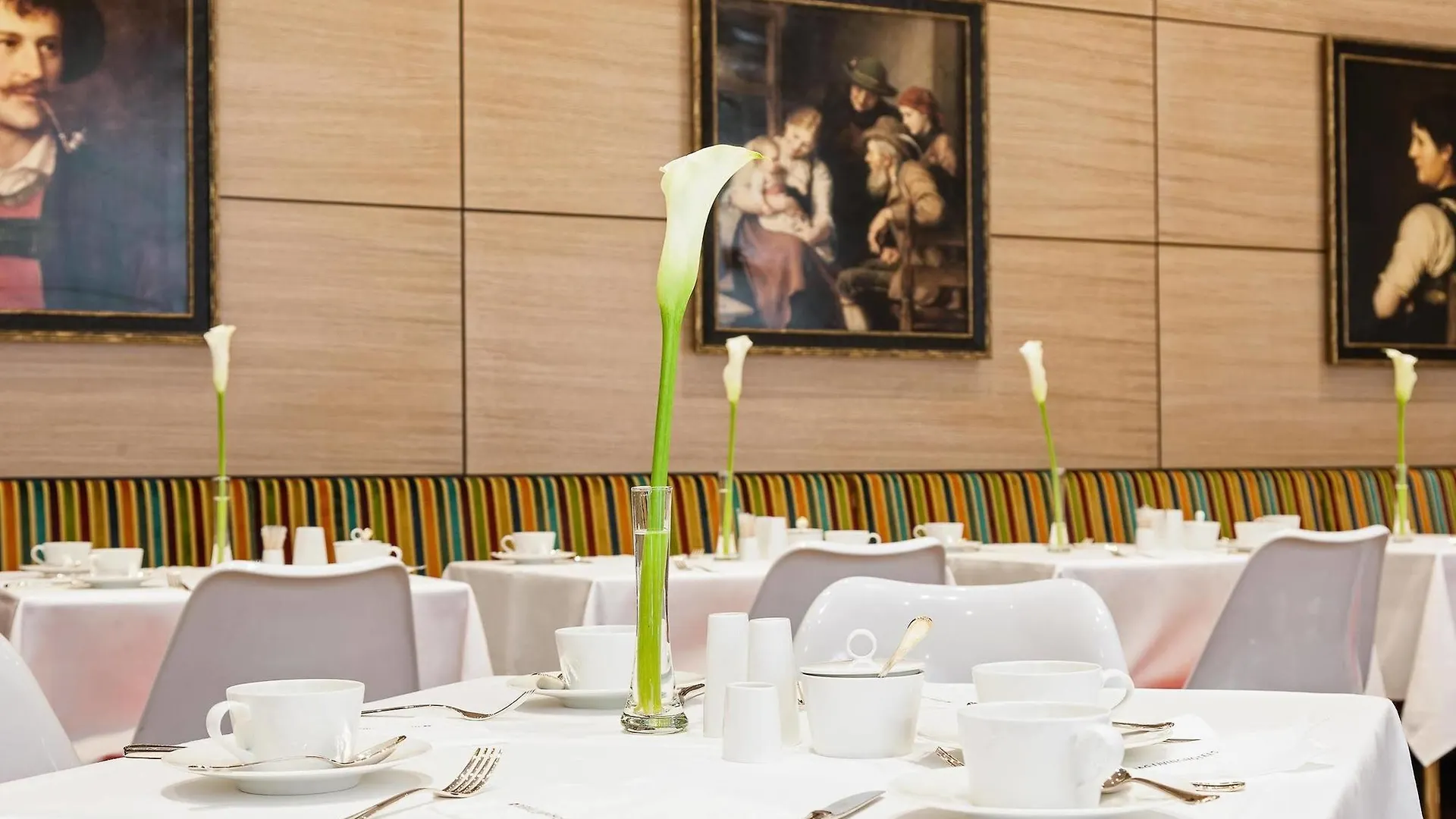 Living Hotel An Der Oper Vienna 4*,  Austria